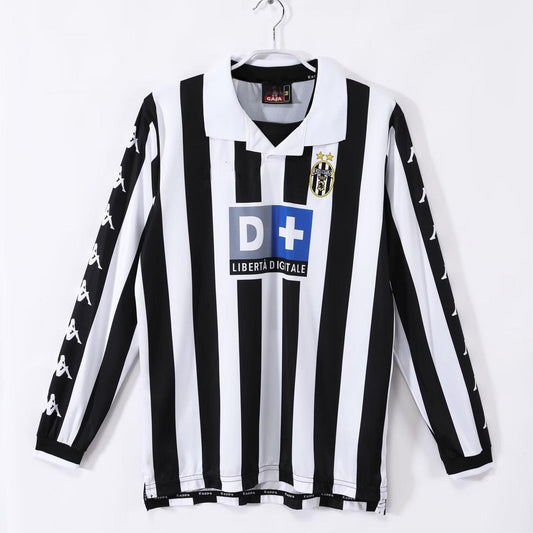 2015-16 Juventus Away Retro Long Sleeve S-2XL